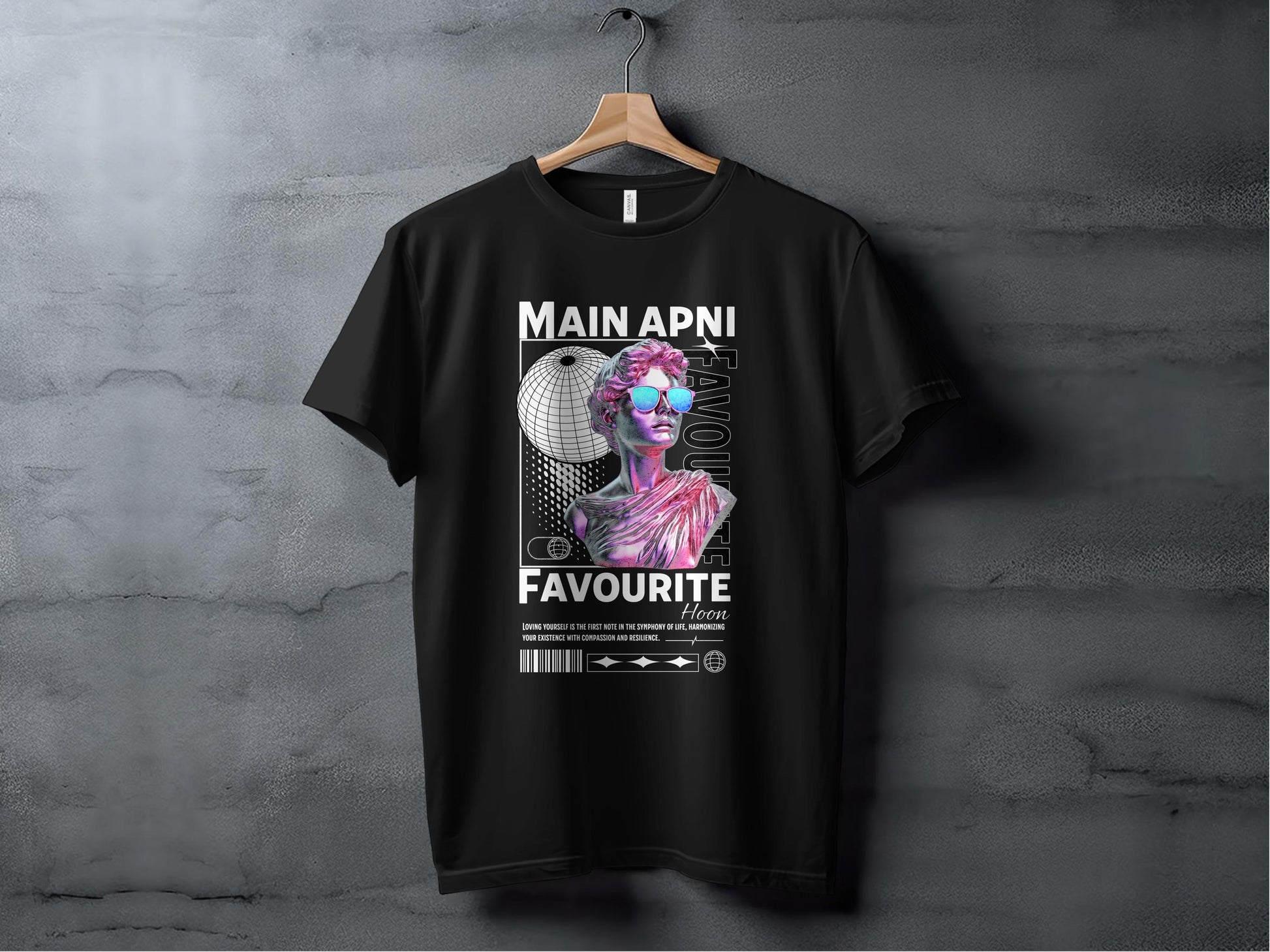 MAIN APNI  FAVOURITE HOON T-SHIRT